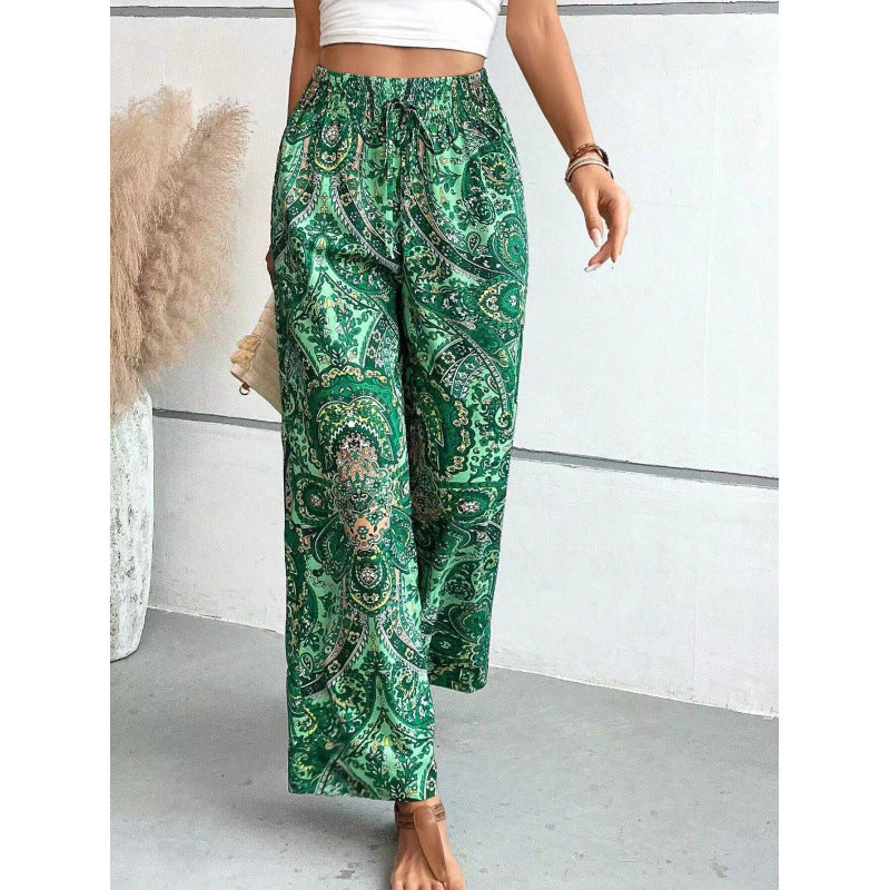 Slimming wide-leg pants