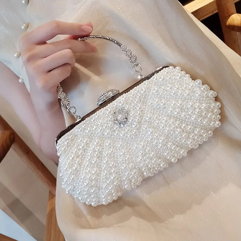 Elegant Chinese Retro Beaded Handbag for Women