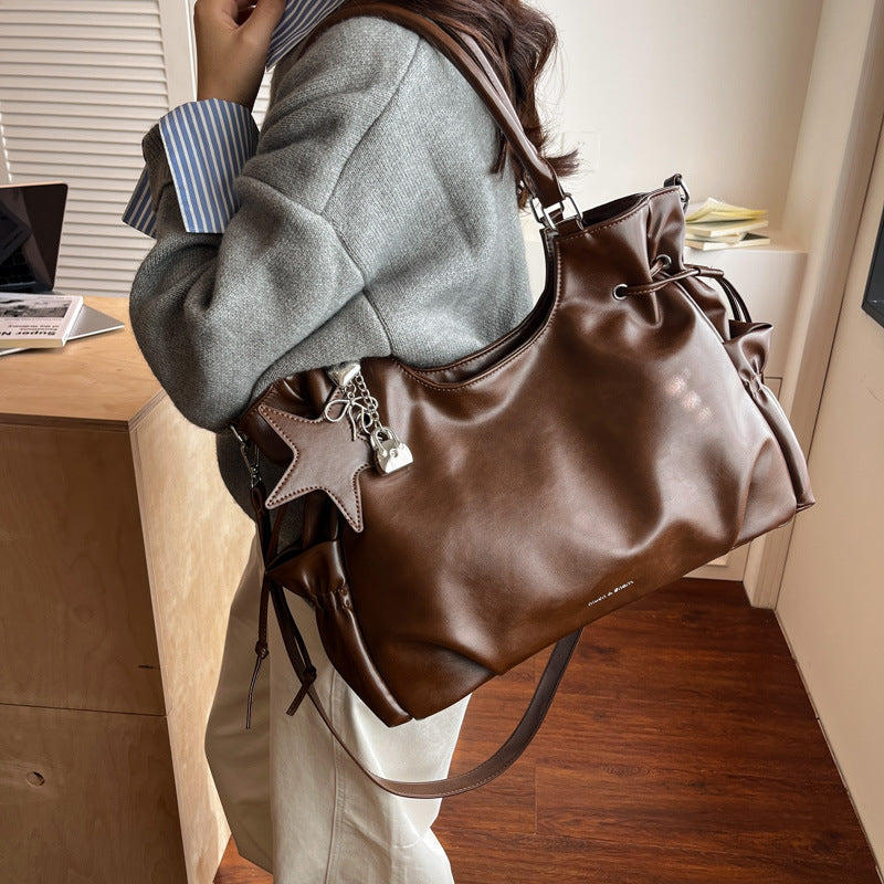 Large-capacity vintage bag