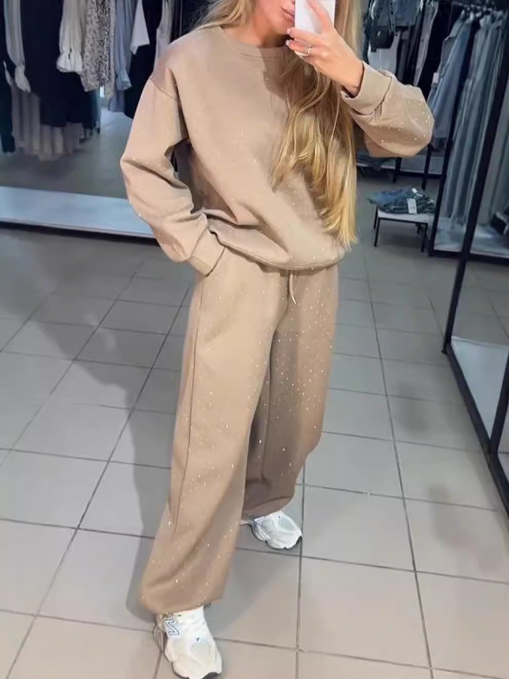 Women's Casual Two-Piece Set with Rhinestone Detail