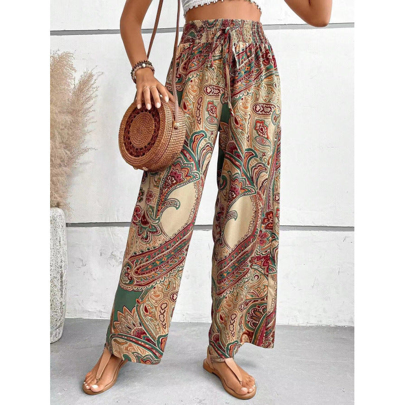 Slimming wide-leg pants